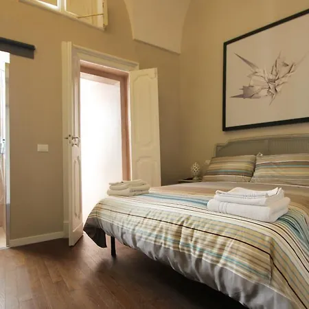 Palazzo Del Centro B&B
