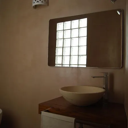 Palazzo Del Centro فندق مبيت وإفطار ليتشي