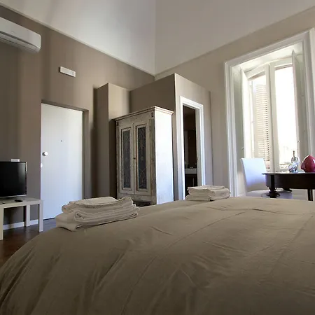 Palazzo Del Centro فندق مبيت وإفطار 3*